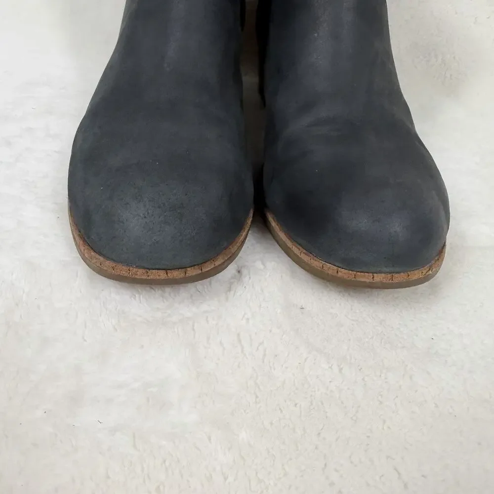 UGG Leather Ankle Boots Black Shearling Lined Low Heel Booties Women’s 10
